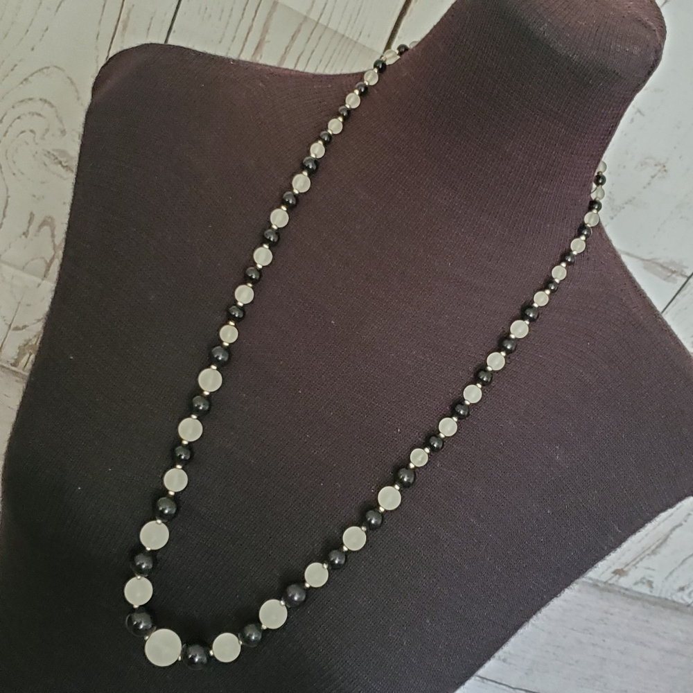 Vintage black and clear plastic graduated bead necklace
